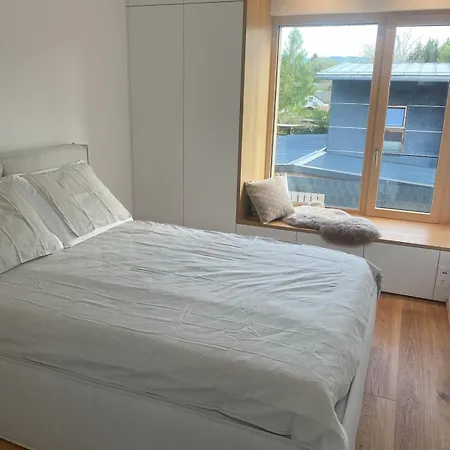 Ueber-see With Private * Portschach am Woerthersee